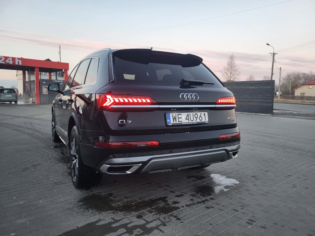 Audi Q7 WE4U9610