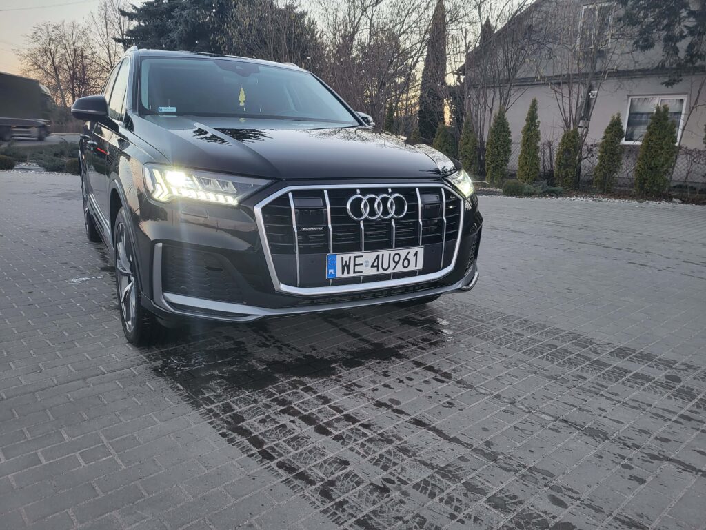 Audi Q7 WE4U9610